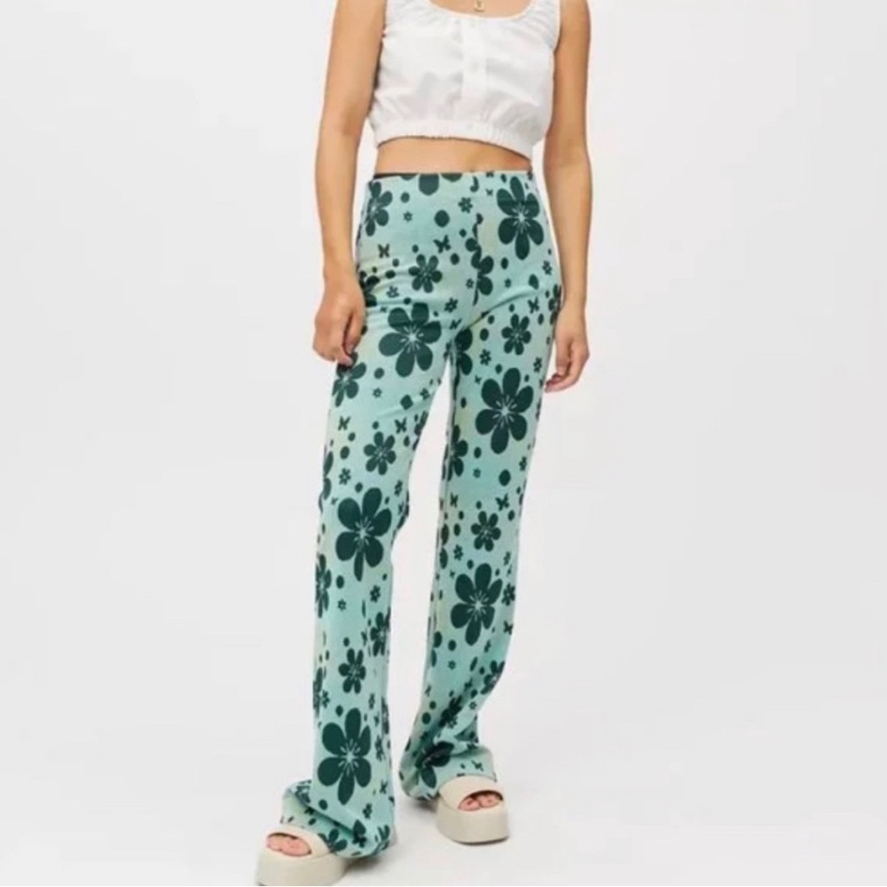 Urban Outfitters Bryn floral Pull On Flare Leg Jaquard Retro Pant XXS